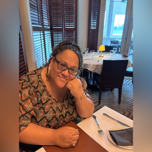 Accessories - IM LIVE!!!!! COME HANG OUT